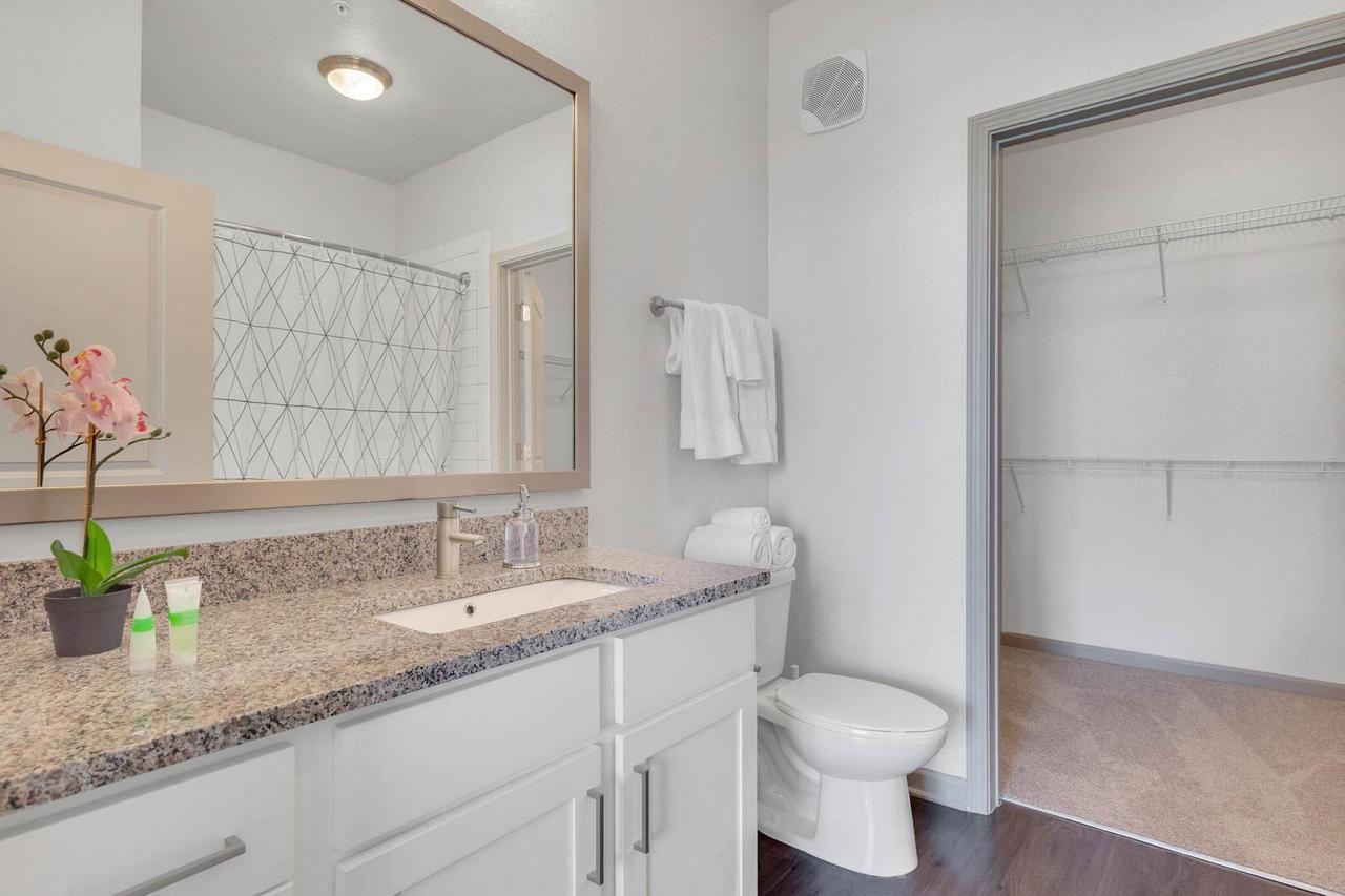 Seaworld - Disney Apartments By Nuovo Kissimmee Bagian luar foto
